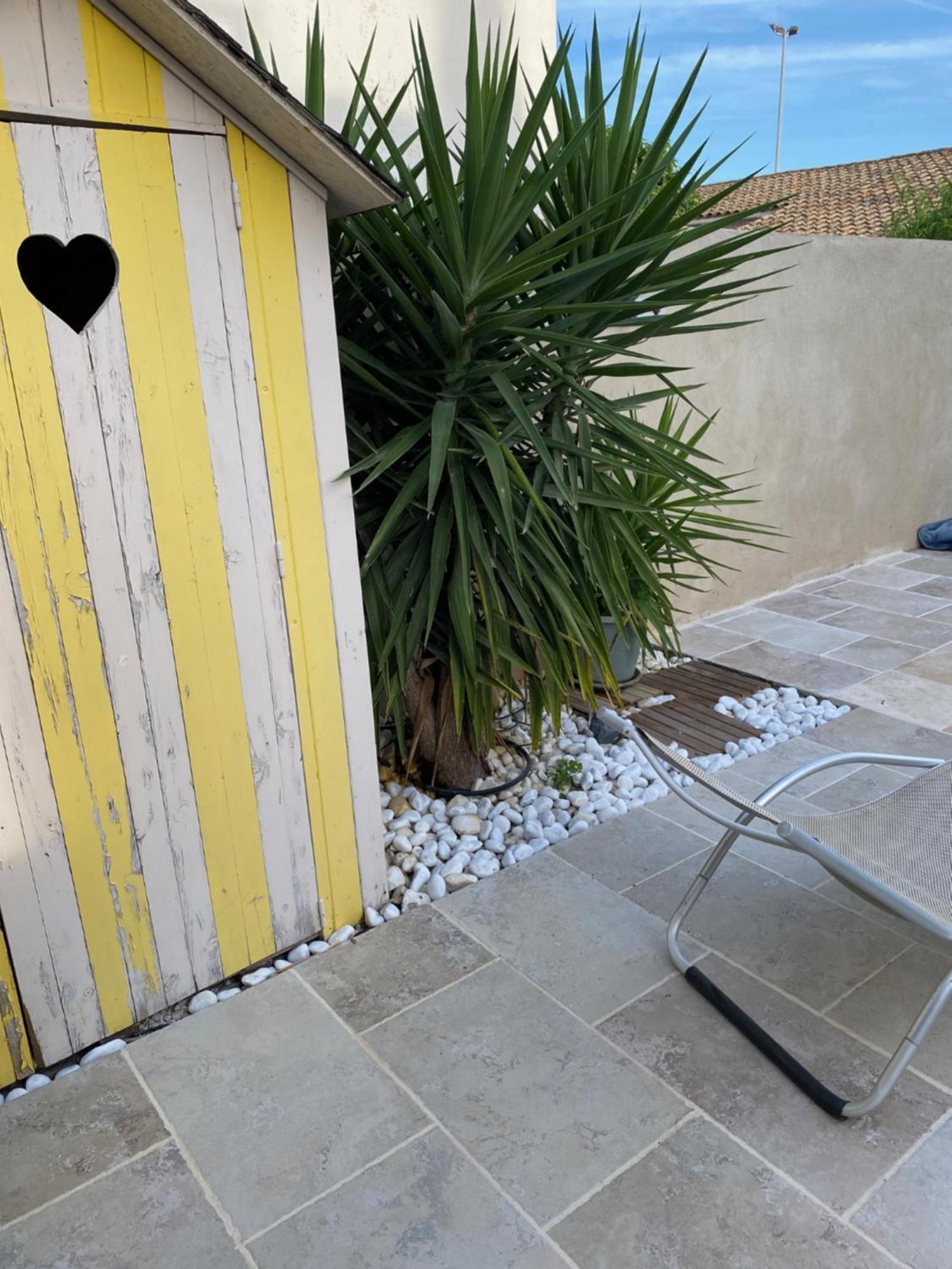 Superbe Appartement, A Proximite Du Centre D'Arles Exteriör bild